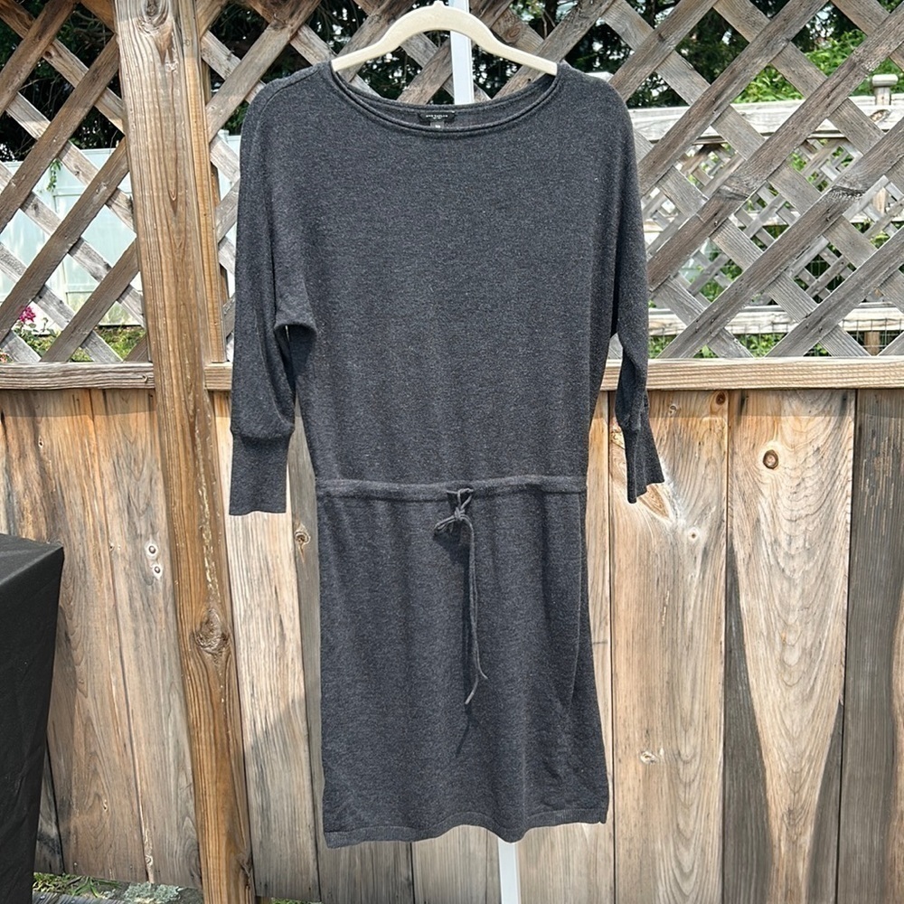 Ann Taylor Grey Sweater Dress Size XS